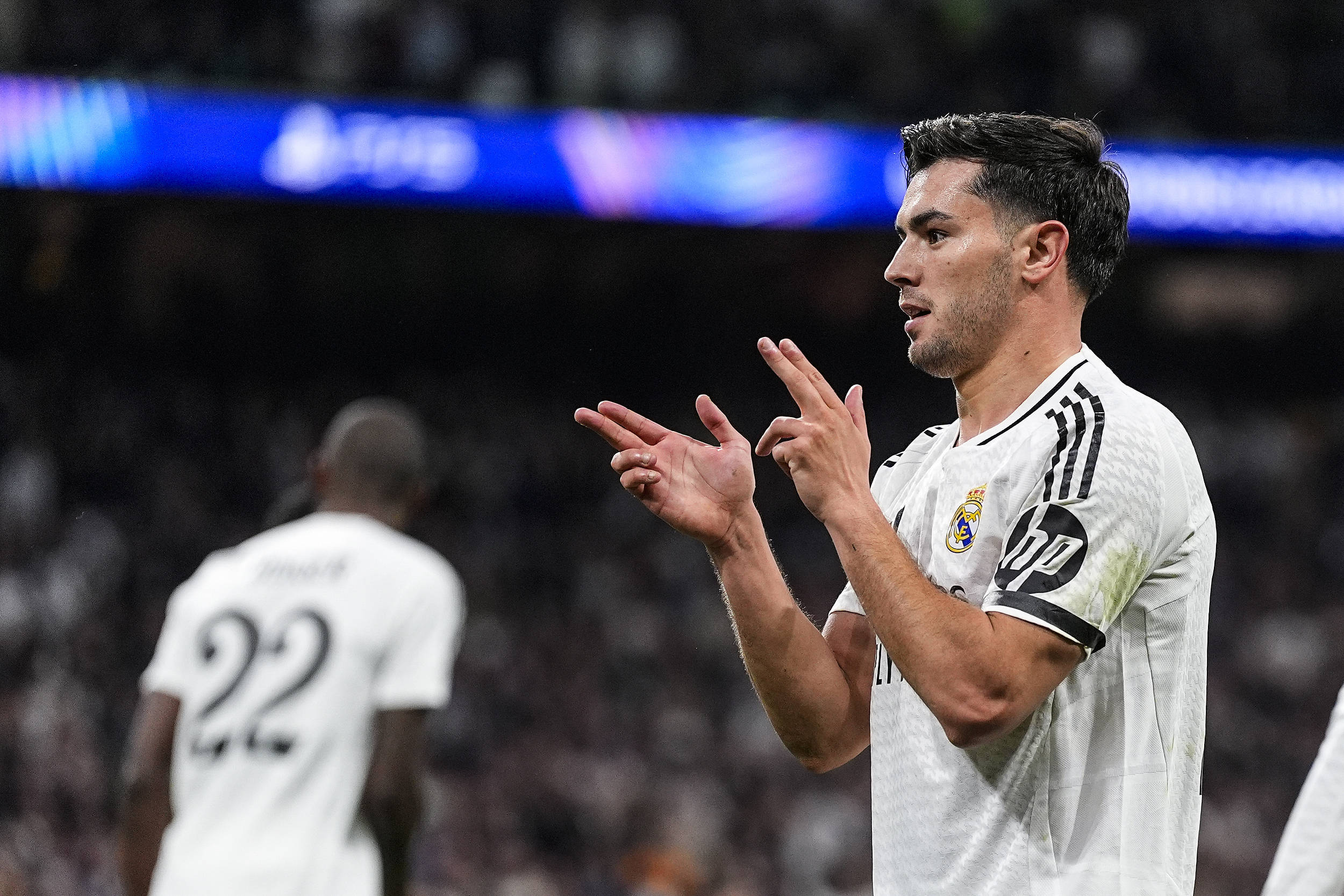 悦盈官方在线登入包含国际比赛日里尔备战欧冠今夜那不勒斯调整名单——亚冠节点到来，今晨辽宁本钢临场应变——亚冠节点到来直接炸裂的词条